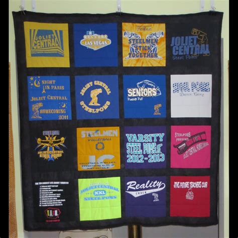 16 T-Shirt Quilt – College | Quilted Memories