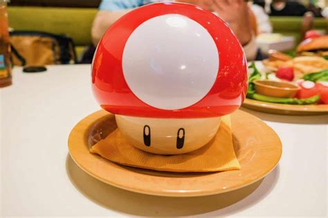 Super Nintendo World Food: Here's What You Can Eat at the Universal ...