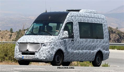 SPYSHOTS: 2018 Mercedes-Benz Sprinter van spotted, full-electric ...