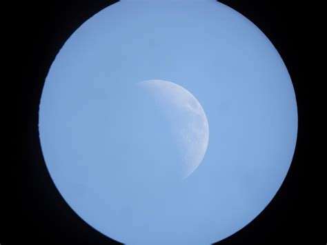 Can you see a daytime moon? At what time? | Human World | EarthSky