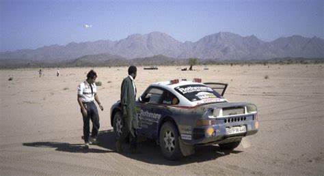 How The Porsche 959 Paris-Dakar Was Restored