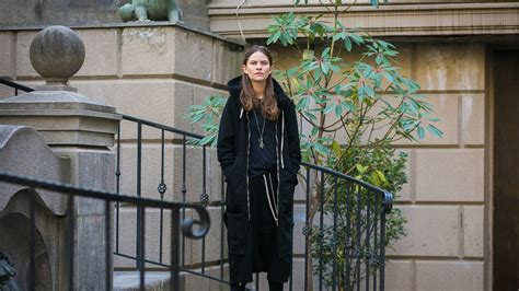 Sting’s Daughter Eliot Sumner Makes a Tbilisi, Georgia, Appearance | Vogue