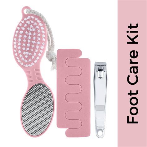 Buy Nykaa 3 in 1 Pedicure Kit (Nail Cutter + Toe Separator + 4 in 1 Foot Scrub Tool) Online