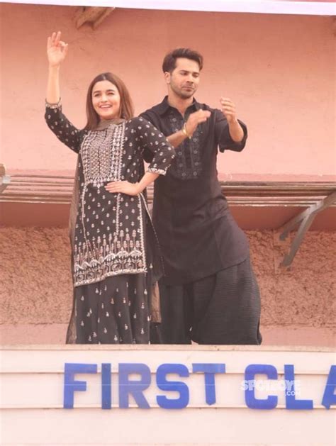 Kalank, First Class Song Launch: Varun Dhawan And Alia Bhatt Are Full ...