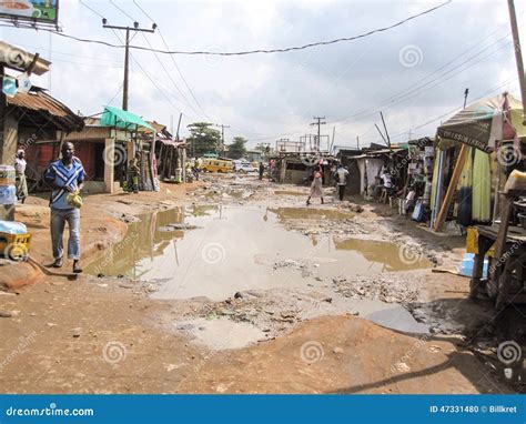 Market in Lagos, Nigeria editorial image. Image of nigeria - 47331480