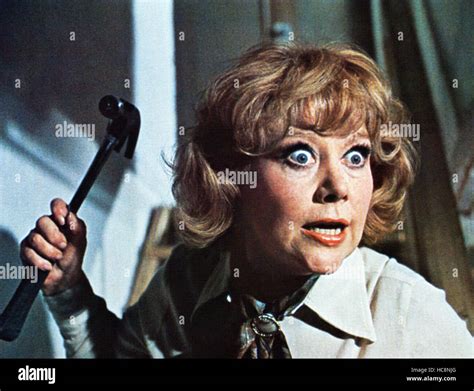 THE VAULT OF HORROR, Glynis Johns, 1973 Stock Photo - Alamy