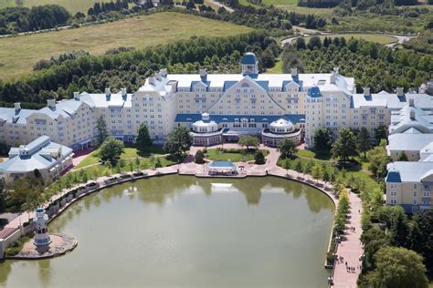 Disney's Newport Bay Club (Paris) – 2019 Hotel Prices | Expedia.co.uk