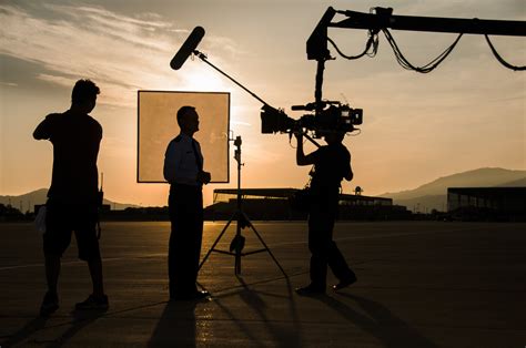 Wil jij een cameraman inhuren? Kijk hier eens! - Theatergroep Dox