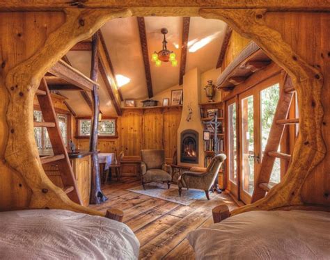 7 Tiny Cabin Homes That Are Perfect For Winter Hibernation | Apartment Therapy