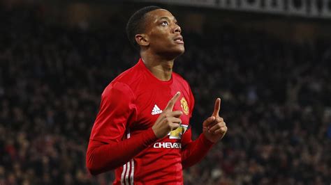 Anthony Martial goals edge Manchester United closer to €10m payout ...