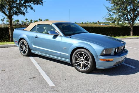 2005 Ford Mustang Gt | Classic Cars of Sarasota