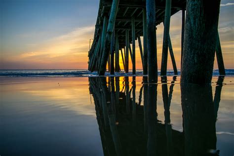 Sunrise @ VA Beach Fishing Pier – Dark Moth Photography