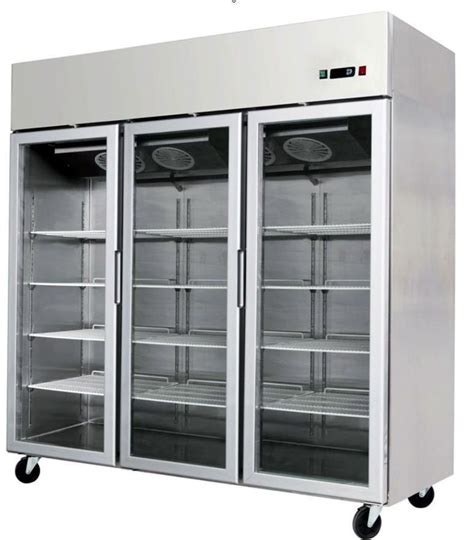 3 Door Commercial Reach In Glass Front Merchandiser Refrigerator - MCF ...