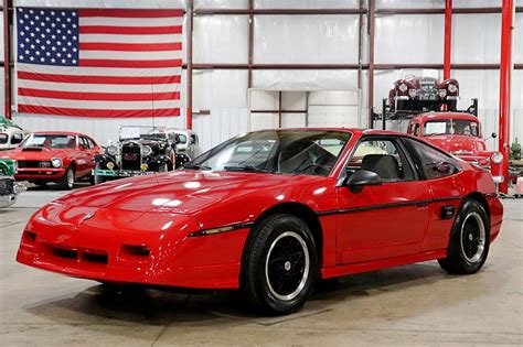 1988 Pontiac Fiero GT | GR Auto Gallery