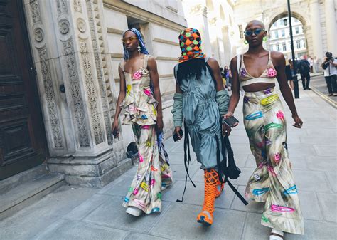 Revisiting Vogue’s Best London Fashion Week Street Style | Vogue