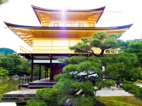 Kinkaku-ji, The Golden Pavilion - A Make Believe World