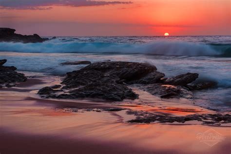 Pretty much a perfect sunrise on Maroubra Beach, Sydney, Australia. [OC ...