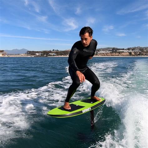 Foil surfing 101: What is it? How hard is it? Is it safe? – Orange County Register