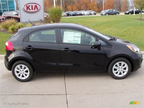 Midnight Black 2012 Kia Rio Rio5 LX Hatchback Exterior Photo #56056181 | GTCarLot.com