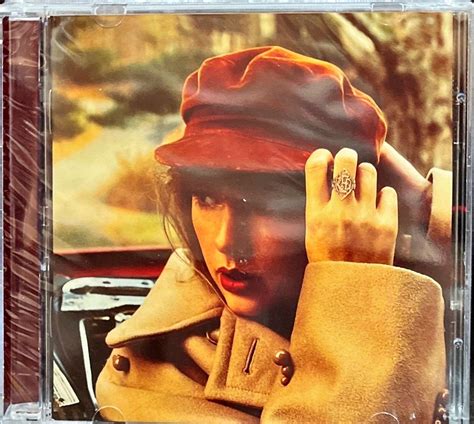 Taylor Swift: Red Deluxe Edition 2CD, Hobbies & Toys, Music & Media ...