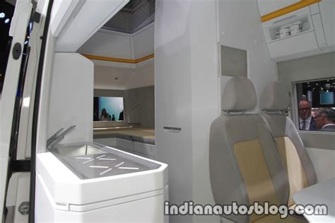 Volkswagen California XXL Concept interior cabin