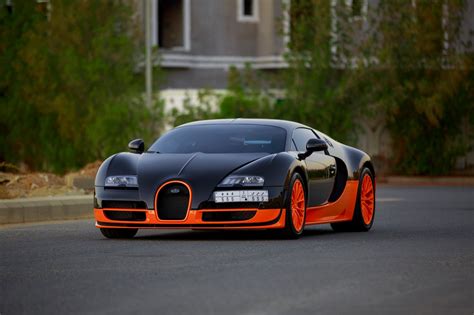 EXCLUSIVE: Bugatti Veyron Super Sport World Record Edition 1of5 in Saudi Arabia | Cars247