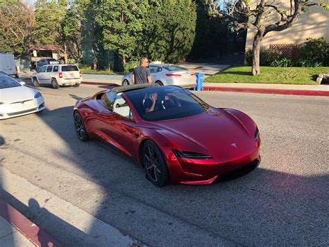 Tesla Roadster 2023