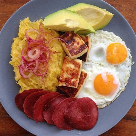 How to Make Mangú, the Dominican Republic's Favorite Breakfast Dish ...