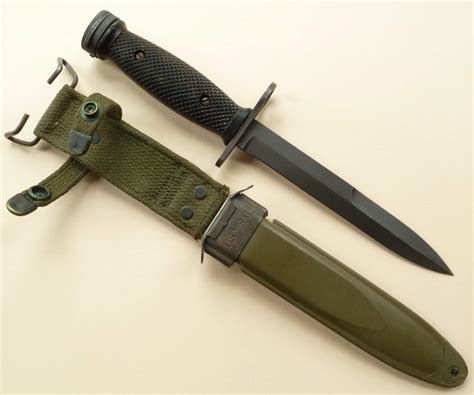 M4 Bayonet Markings.