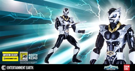 Exclusive Psycho Silver Ranger Action Figure Makes an Appearance at San ...