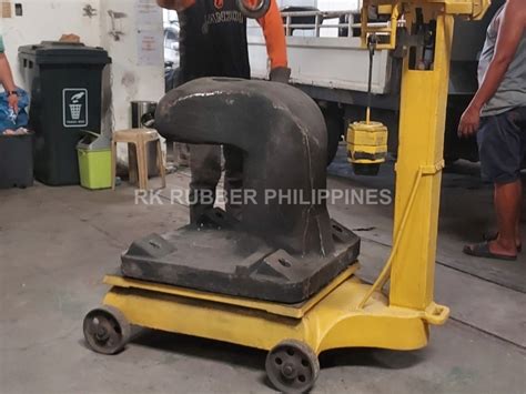 Supplier & Manufacturer of Mooring Bollard in the Philippines | RK Rubber