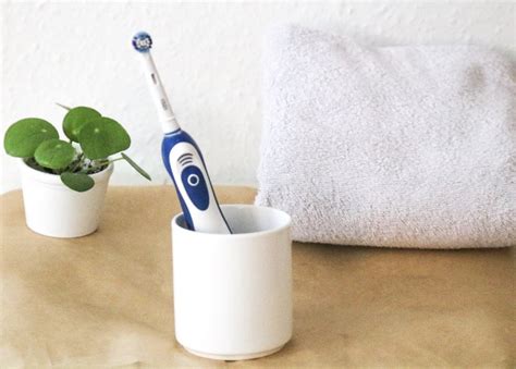 The 13 best travel toothbrushes (electric, manual and sustainable) - Adventurous Miriam