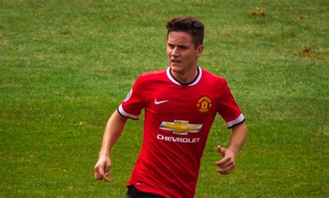 Ander Herrera to leave Manchester United for free