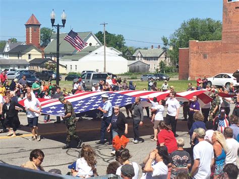 City eyeing Memorial Day parade this year | News, Sports, Jobs - Observer Today