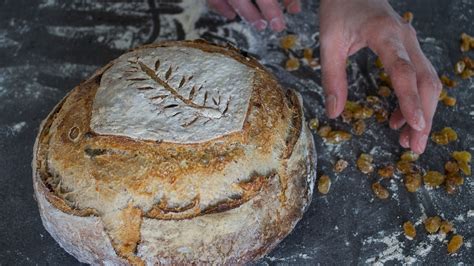 Long Fermentation Sourdough Bread Recipe