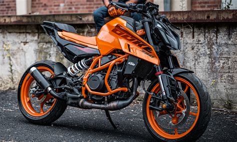 KTM's 390, 250, 125 Duke Models Get Big Overhaul - Adventure Rider