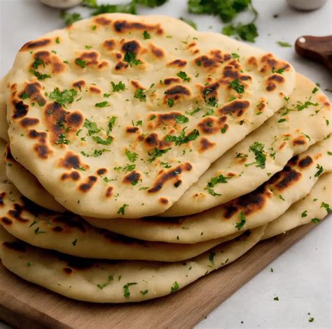 Garlic Naan (Each) - Al Aqsa Restaurant