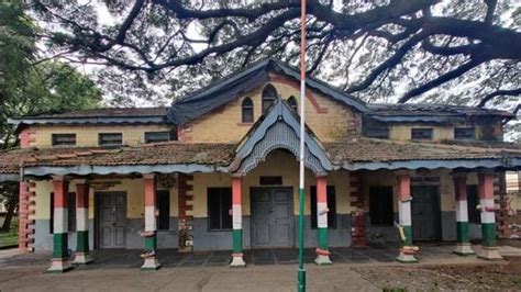 Karnataka govt shuts down almost 100-year-old Tamil school in Bengaluru ...