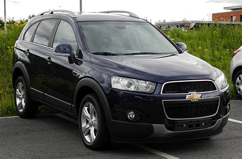 File:Chevrolet Captiva (Facelift) – Frontansicht, 17. Juli 2011 ...