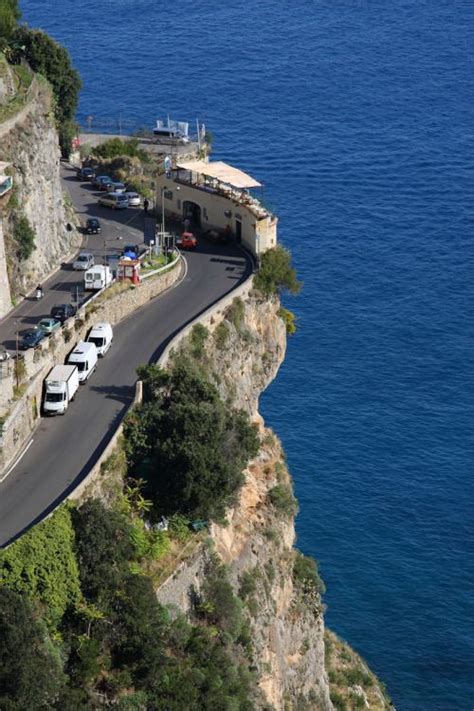 Il bar al bivio Amalfi, Agerola, Positano della statale amalfitana - Coffee Shop along The ...