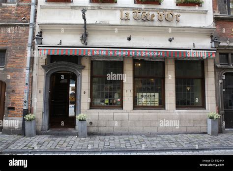 brussels cocoa chocolate museum exterior Stock Photo - Alamy