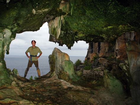 Cueva Capitan, Cliff Entrances, Isla de la Mona, Reserva N… | Flickr