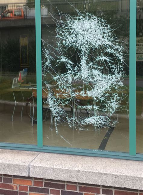 Artist Smashes Glass Storefront With A Hammer And Creates Amazing Art | DeMilked