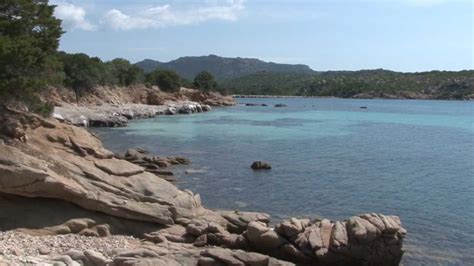 Plages de Figari - YouTube