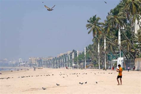 Juhu Beach, Mumbai - Liz Barry