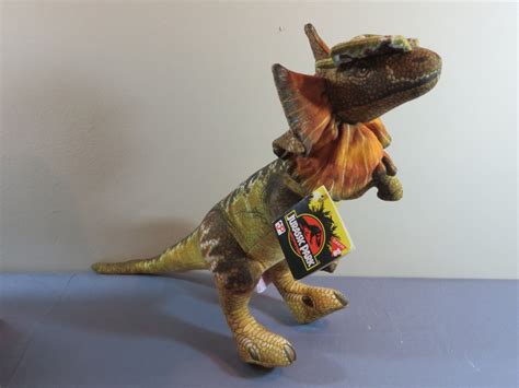 Jurassic Park Dakin Plush Dilophosaurus Spitter Dinosaur NEW w/ Tags T-Rex