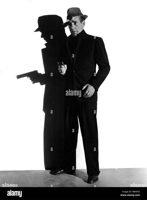 DEAD RECKONING, Humphrey Bogart, 1947 Stock Photo - Alamy