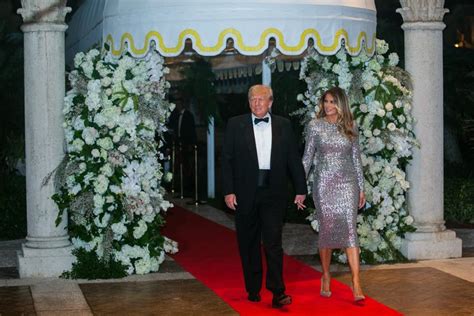 Trump hosts New Year's Eve party, closing out a year with legal and ...
