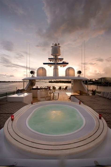 Yacht CASINO ROYALE, Christensen | CHARTERWORLD Luxury Superyacht Charters