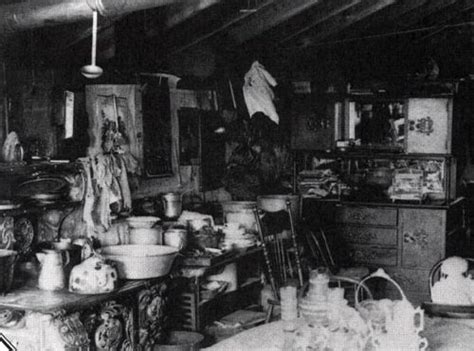 Sod House interior - The Dreamstress